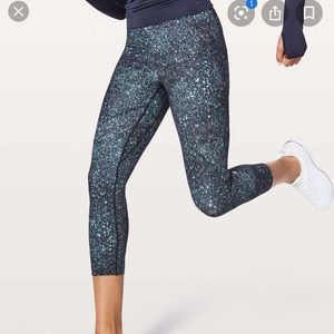 Lululemon Lead the Pack Crop size 10